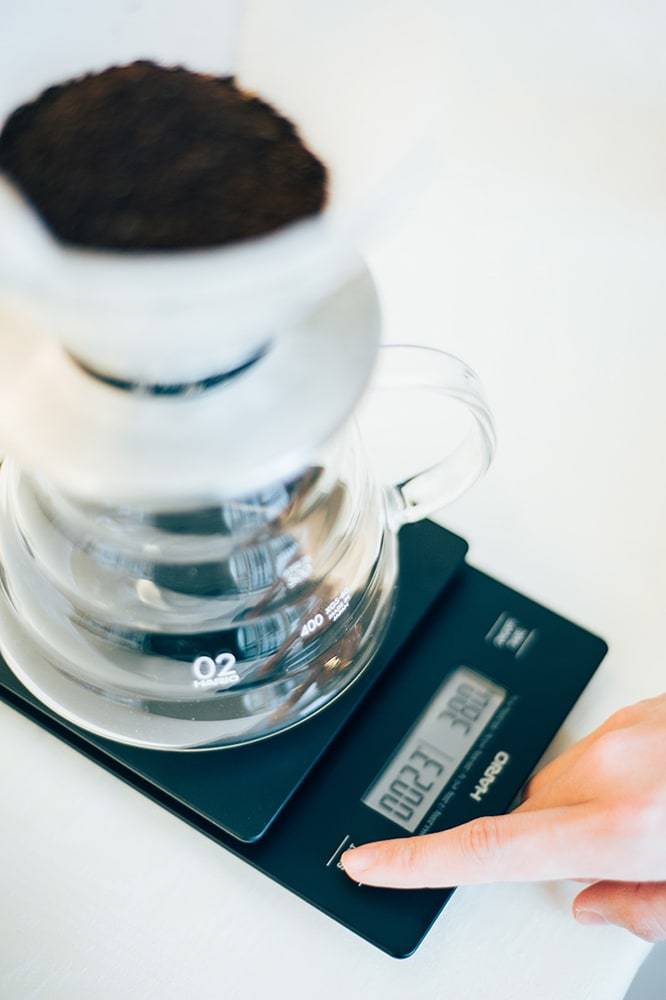 Hario V60 Drip Coffee Scale Black Ue Coffee Roasters hario-v60-drip-coffee-scale-black-ue-coffee-roasters